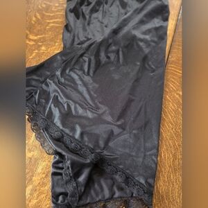 Vintage Black Half Slip